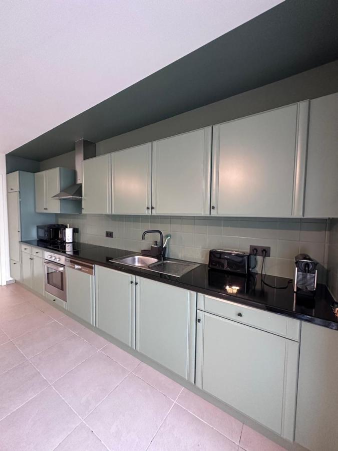 Mons - Superbe Appartement 2Ch - Parking Gratuit Zewnętrze zdjęcie